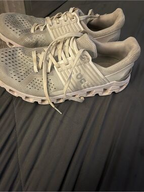 On Cloud Women's Athletic Running Shoes - Light Gray